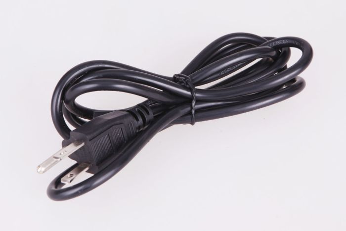 Antique Hardware 5' Under Cabinet Light Cord and Plug in Black Under Cabinet Lighting