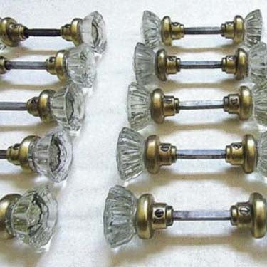 ANTIQUE SPARE DOOR KNOBS, CRYSTAL GLASS BRONZE AND BRASS