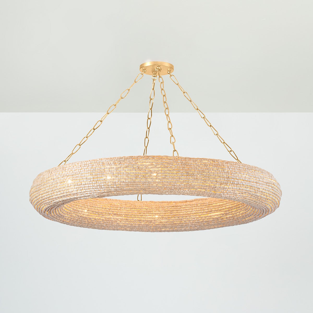 Lure Chandelier