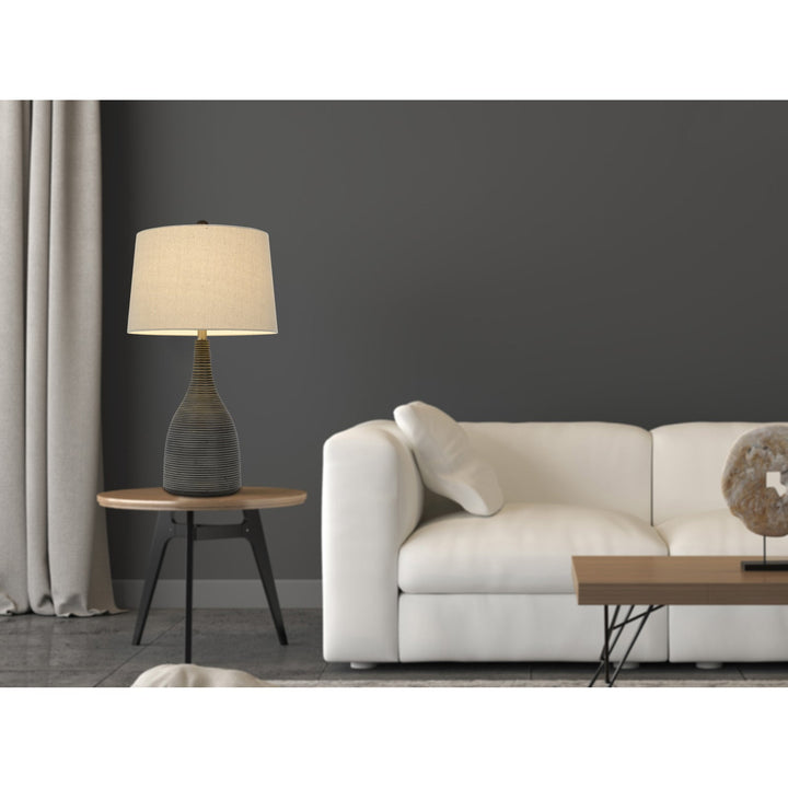 ##Antique Hardware## 150W 3 WAY KANEOHE RESIN TABLE LAMP