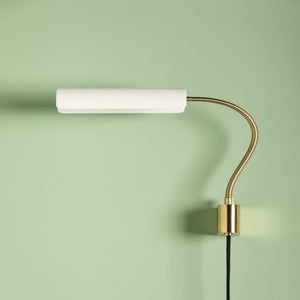 Cassandra Plug-In Sconce