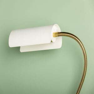 Cassandra Plug-In Sconce