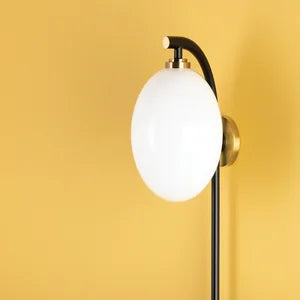 Faye Plug-In Sconce