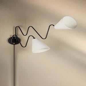 Onda Plug-In Sconce