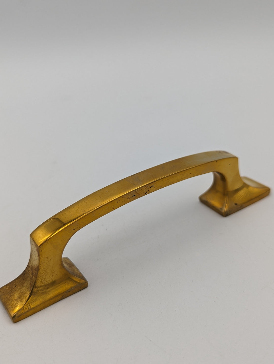 ##Antique Hardware## Open Box Sale Item 5 1/4 Inch Overall (3 3/4 Inch c-c) Traditional Solid Brass Pull (Polished Brass Finish)