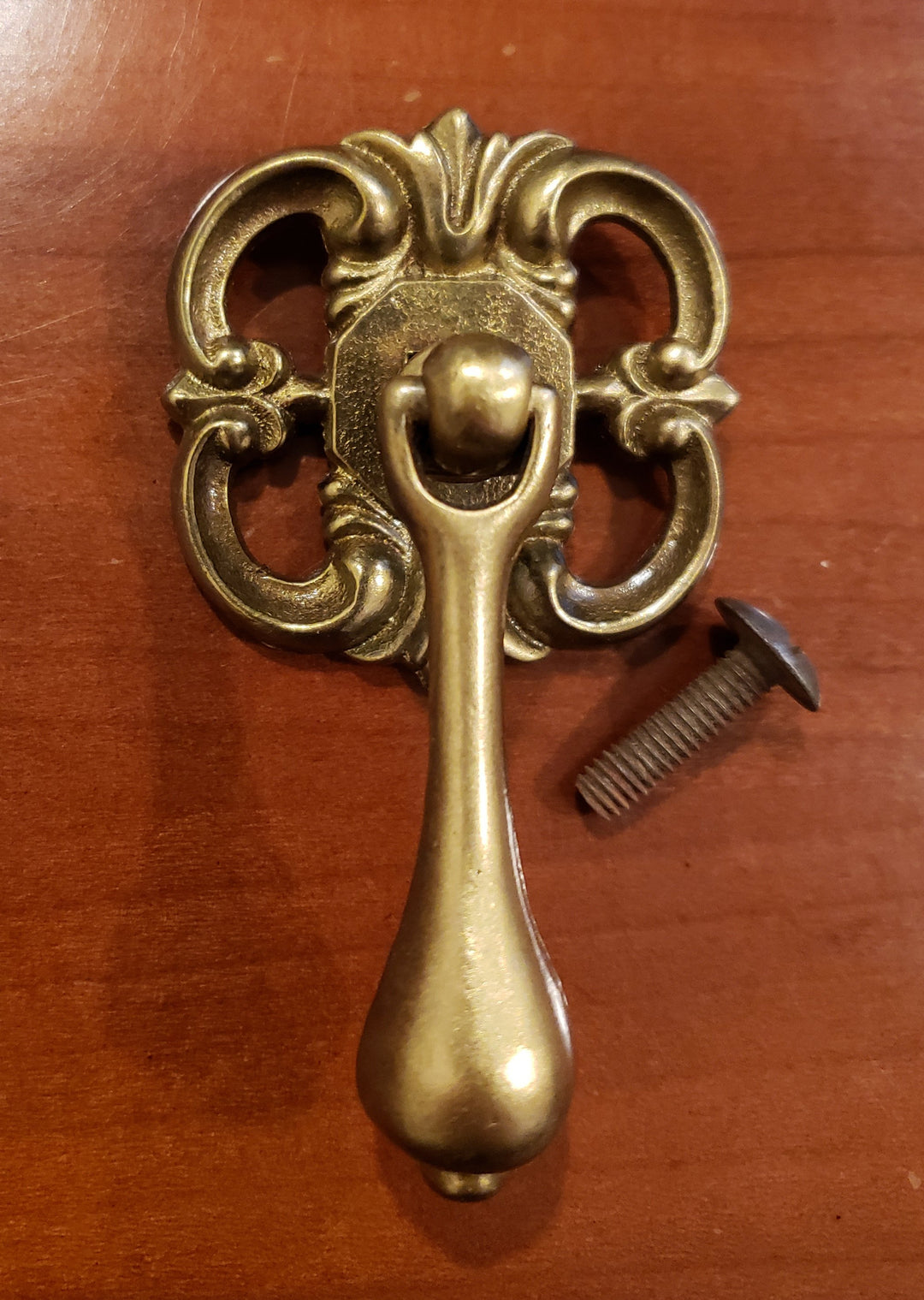 Antique Hardware 2 1/2 Inch Drop Pull (Original, Antique Brass) Cabinet Knobs & Handles